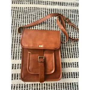 Unbranded Brown Crossbody 11” tablet bag Satchel